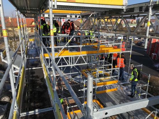 28080132_739212442936386_676666935_o